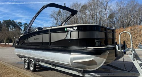 2024 Barletta Lusso L23MA