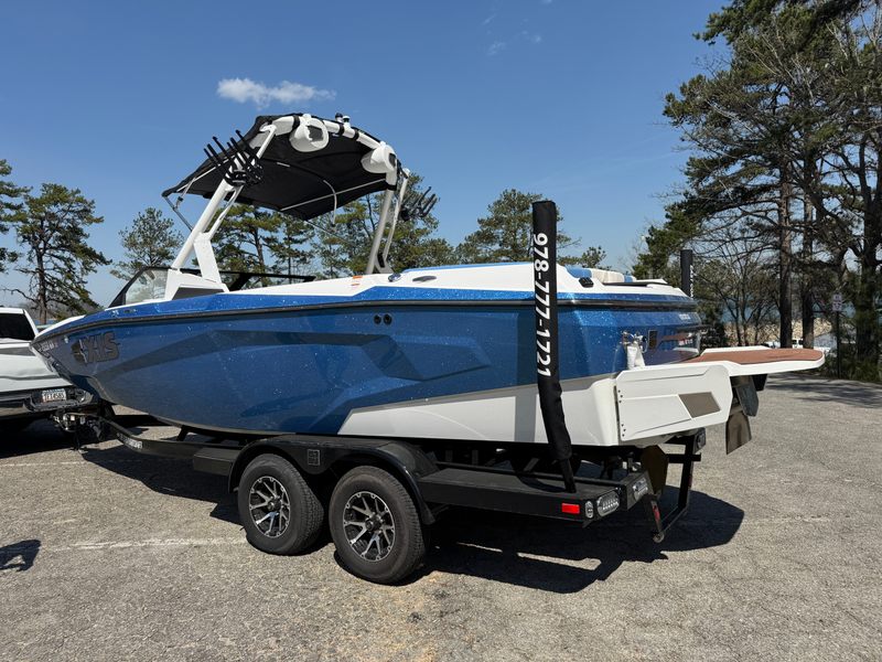 Boat Image 3