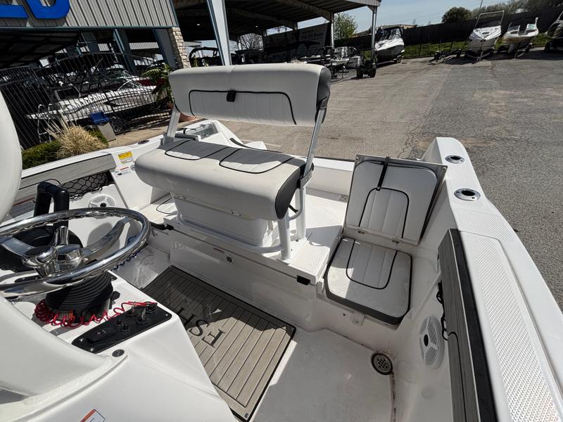 Boat Image 12