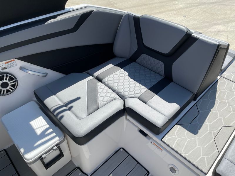 Boat Image 20