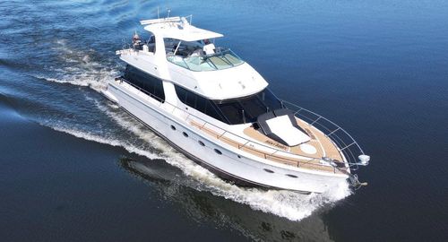 2002 Carver 570 Voyager