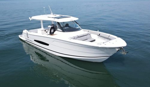 2024 Regal 38 Surf