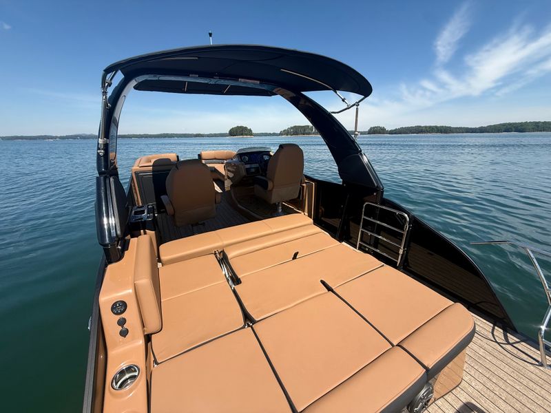 Boat Image 9