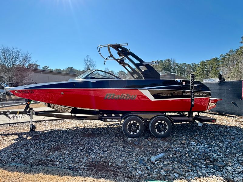 2018 Malibu Wakesetter 22 MXZ