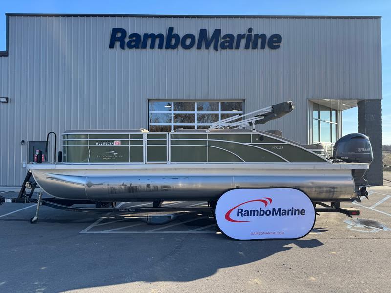 2019 Bennington 23 SX