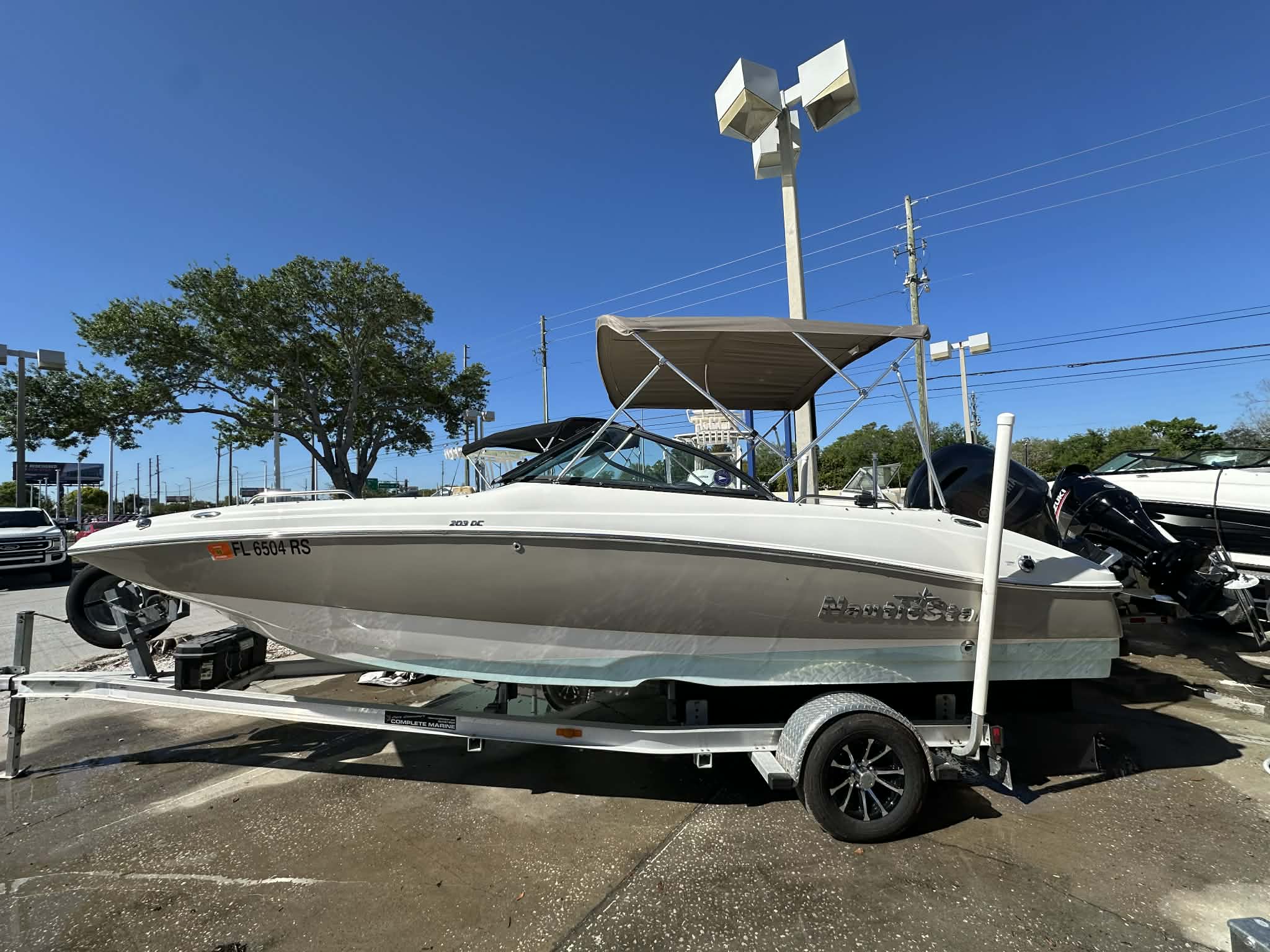 2018 Nauticstar 203 DC