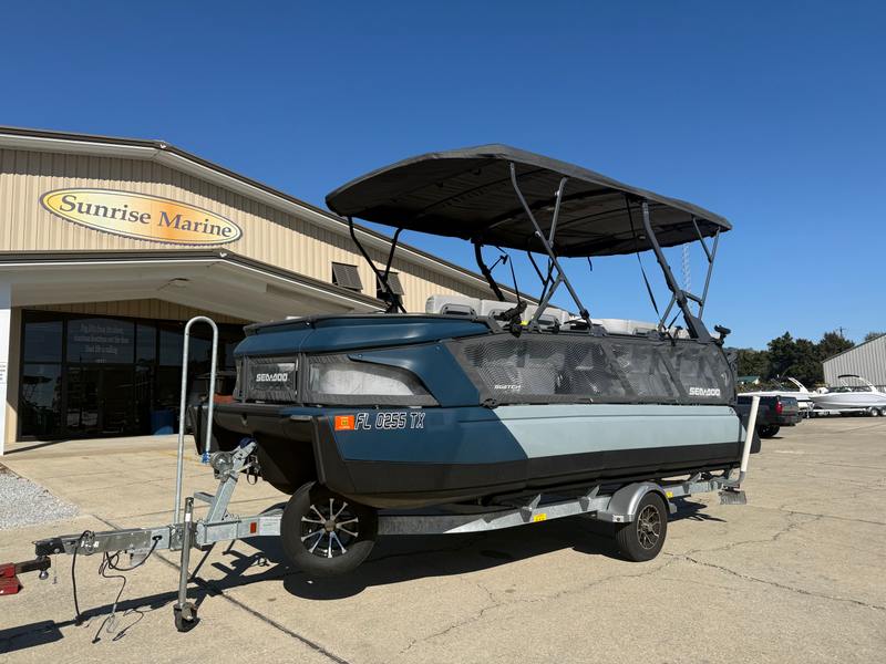 2024 Sea doo Switch LTD 21