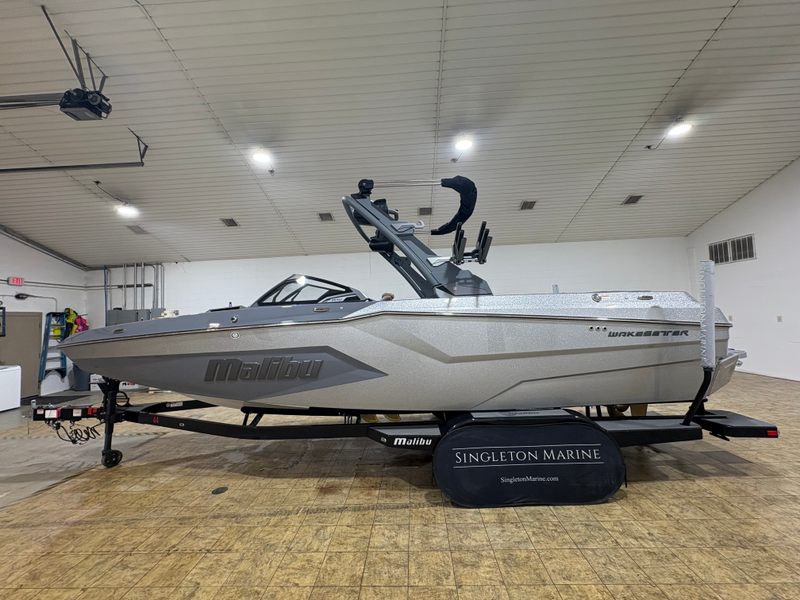 2026 Malibu Wakesetter 24 MXZ