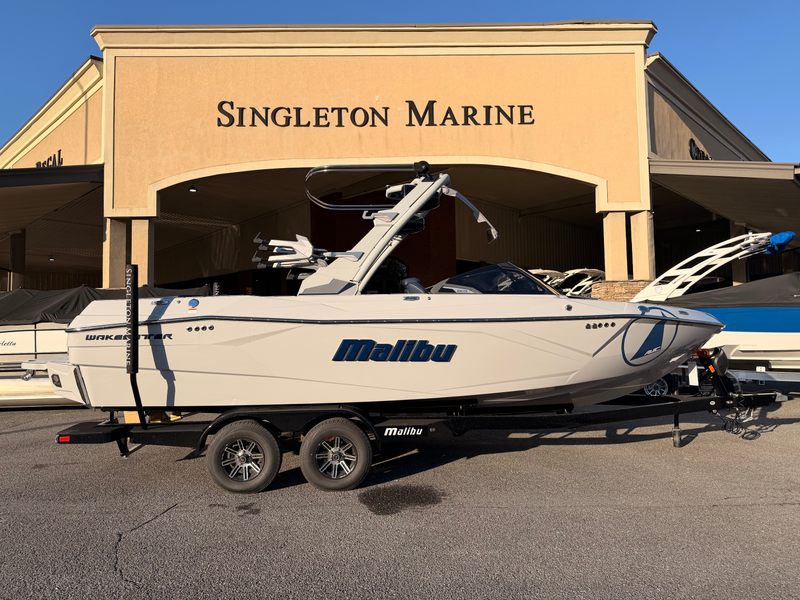 2026 Malibu Wakesetter 23 LSV