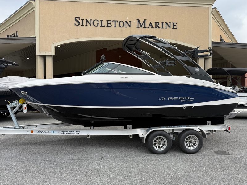 2025 Regal LS4 Surf