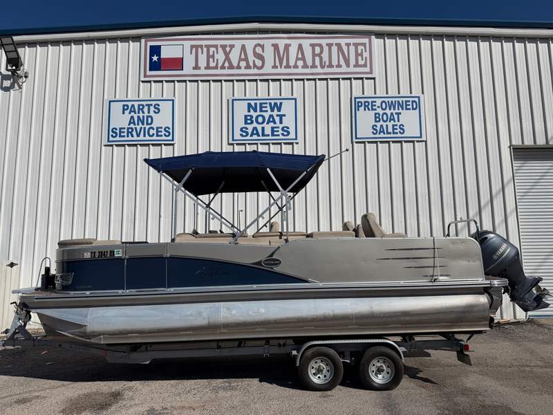 2018 Avalon CAT RF 23T