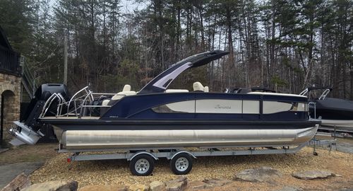 2024 Barletta Lusso L25MA