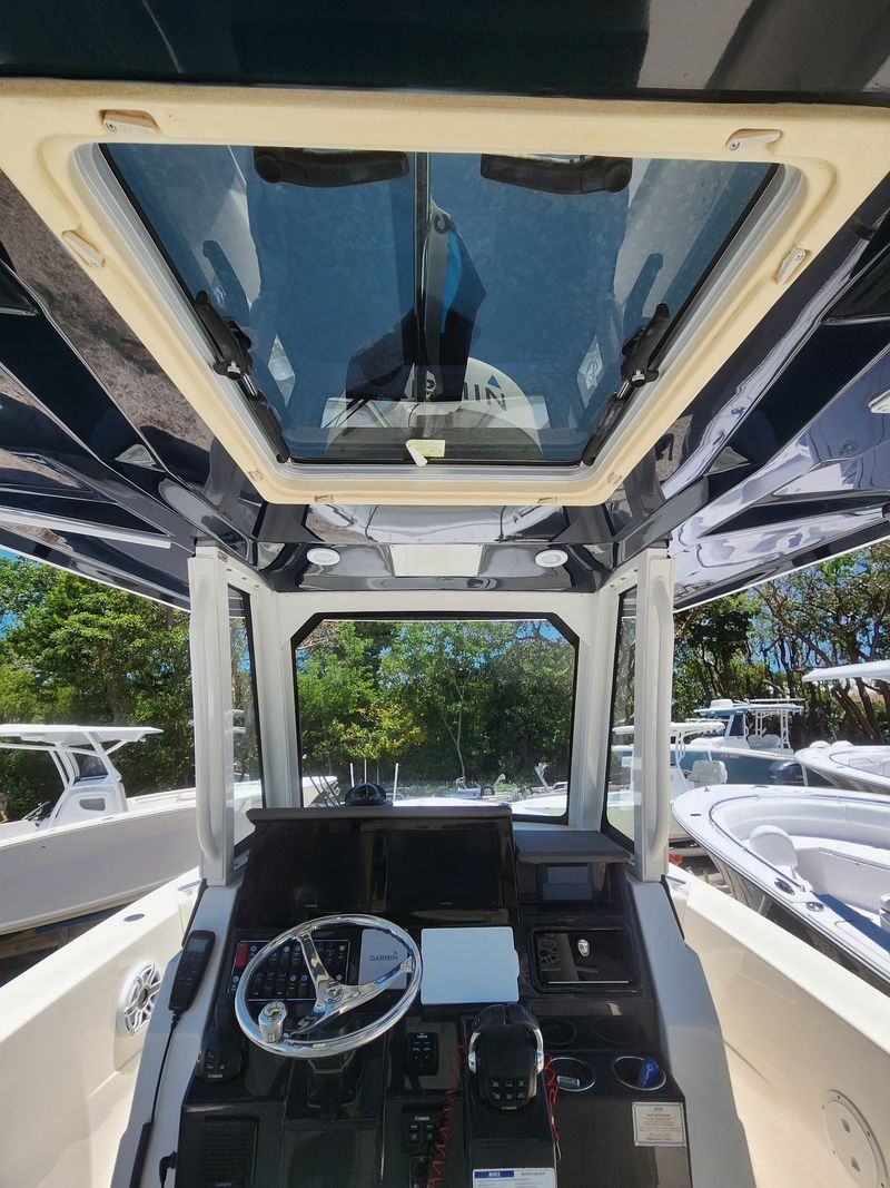 Boat Image 10