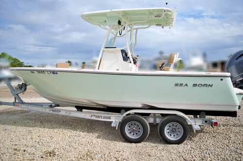 2023 Sea Born 22 LX