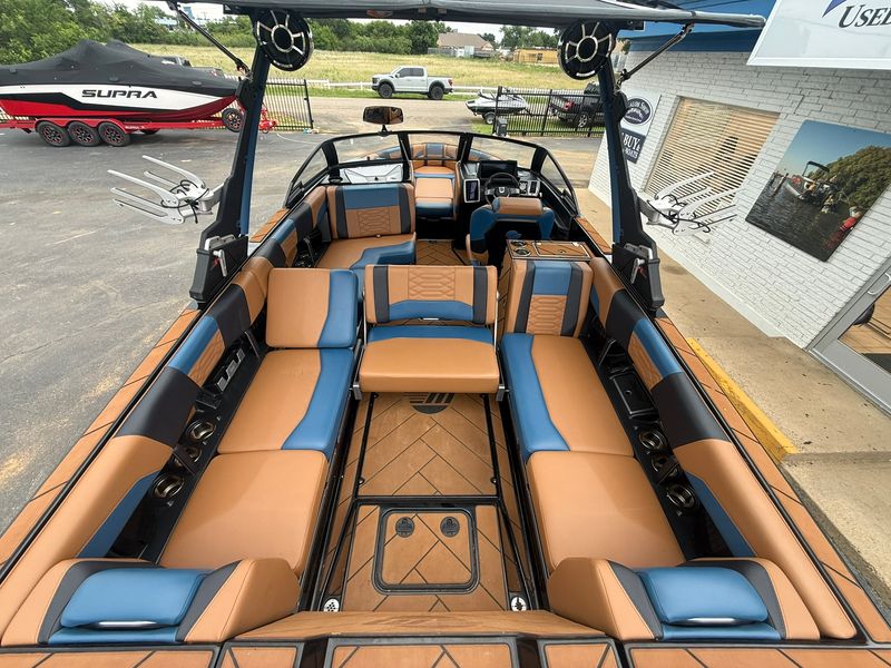 Boat Image 13