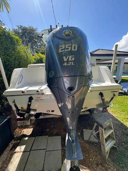 2022 Sportsman 231 Heritage Center Console