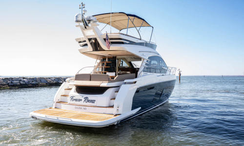 2019 Fairline Squadron 53