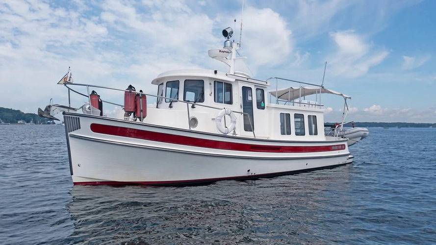 2010 Nordic Tug 32/34 Pilothouse