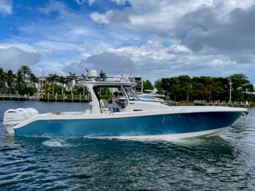 2020 Edgewater 370 Cc