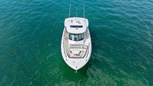 2023 Tiara Yachts 38 Ls