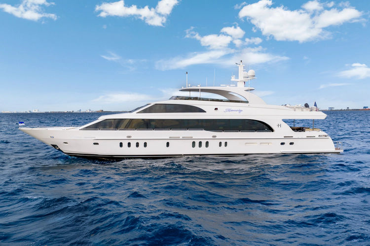 2013 Hargrave 125 Raised Pilot House