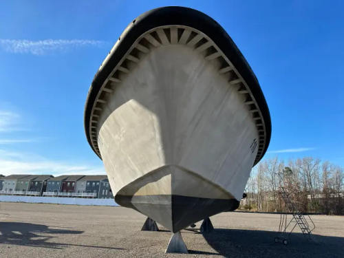 2018 Custom 64 Crew Boat