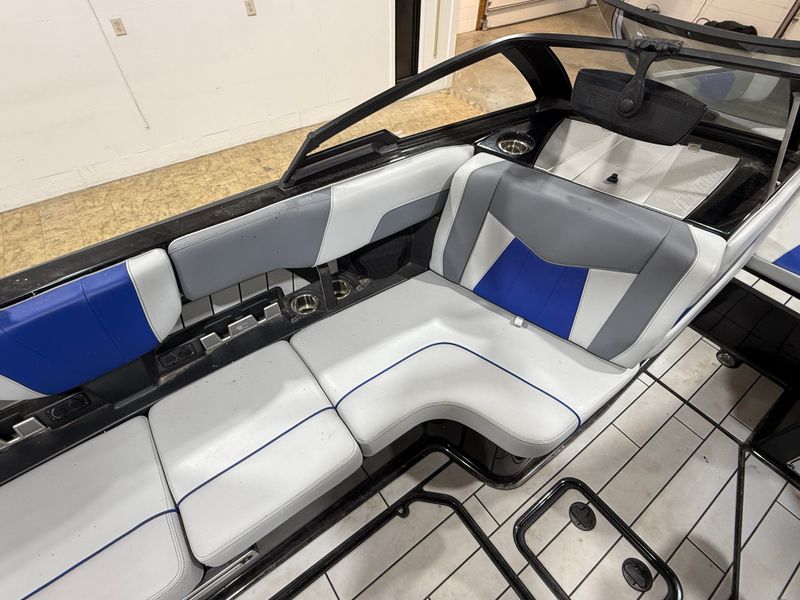 Boat Image 15