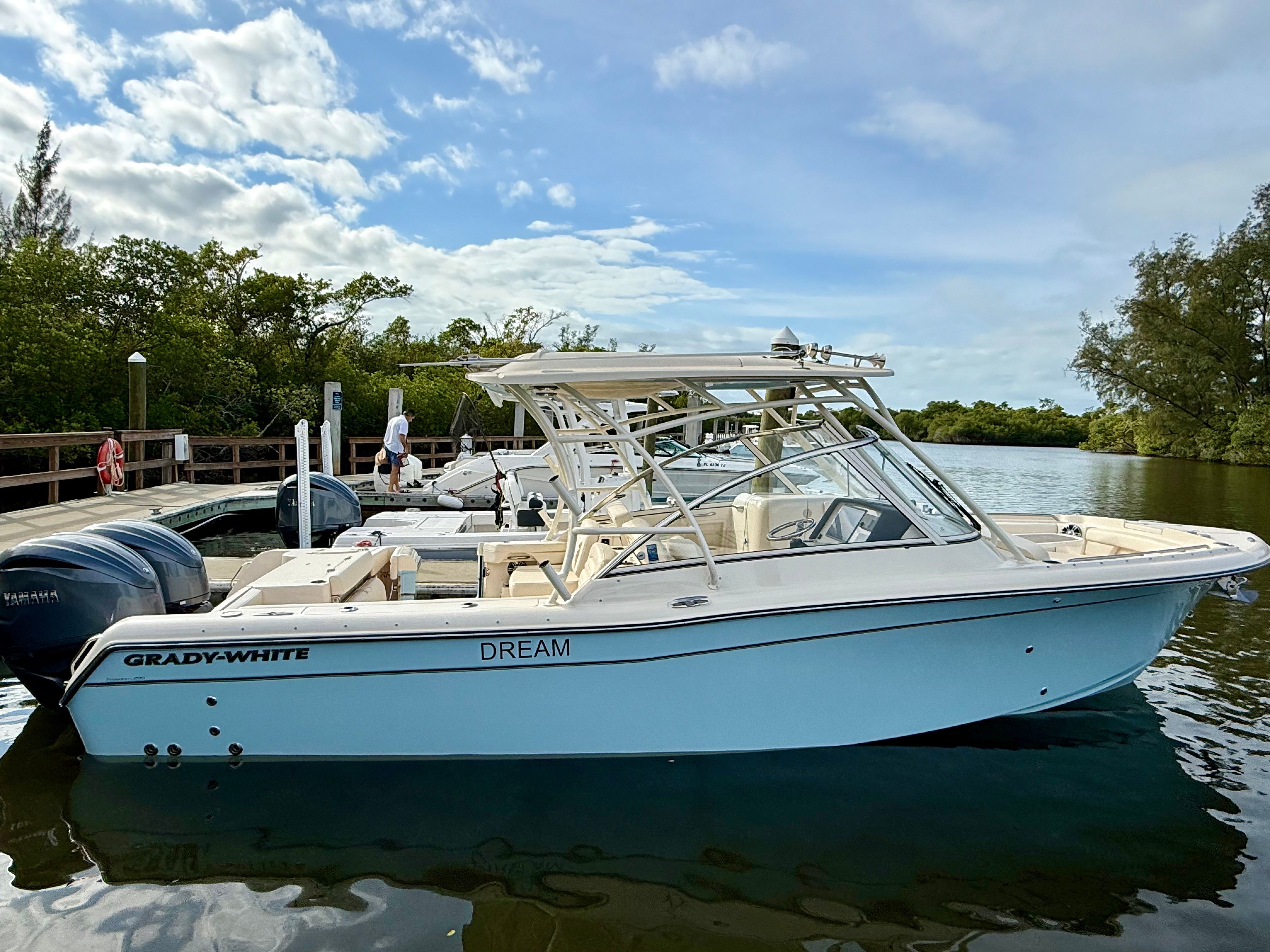 2024 Grady white Freedom 285