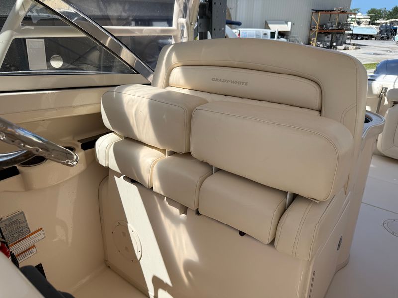 Boat Image 13