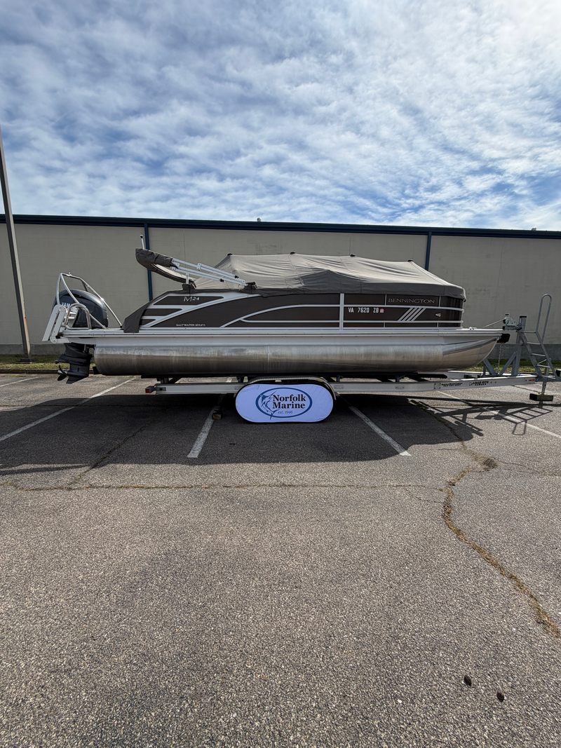 2025 Bennington 24 MSB SPS